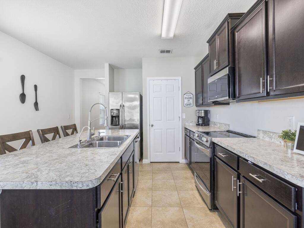 Port Saint Lucie, FL 34987,10057 SW Newberry AVE