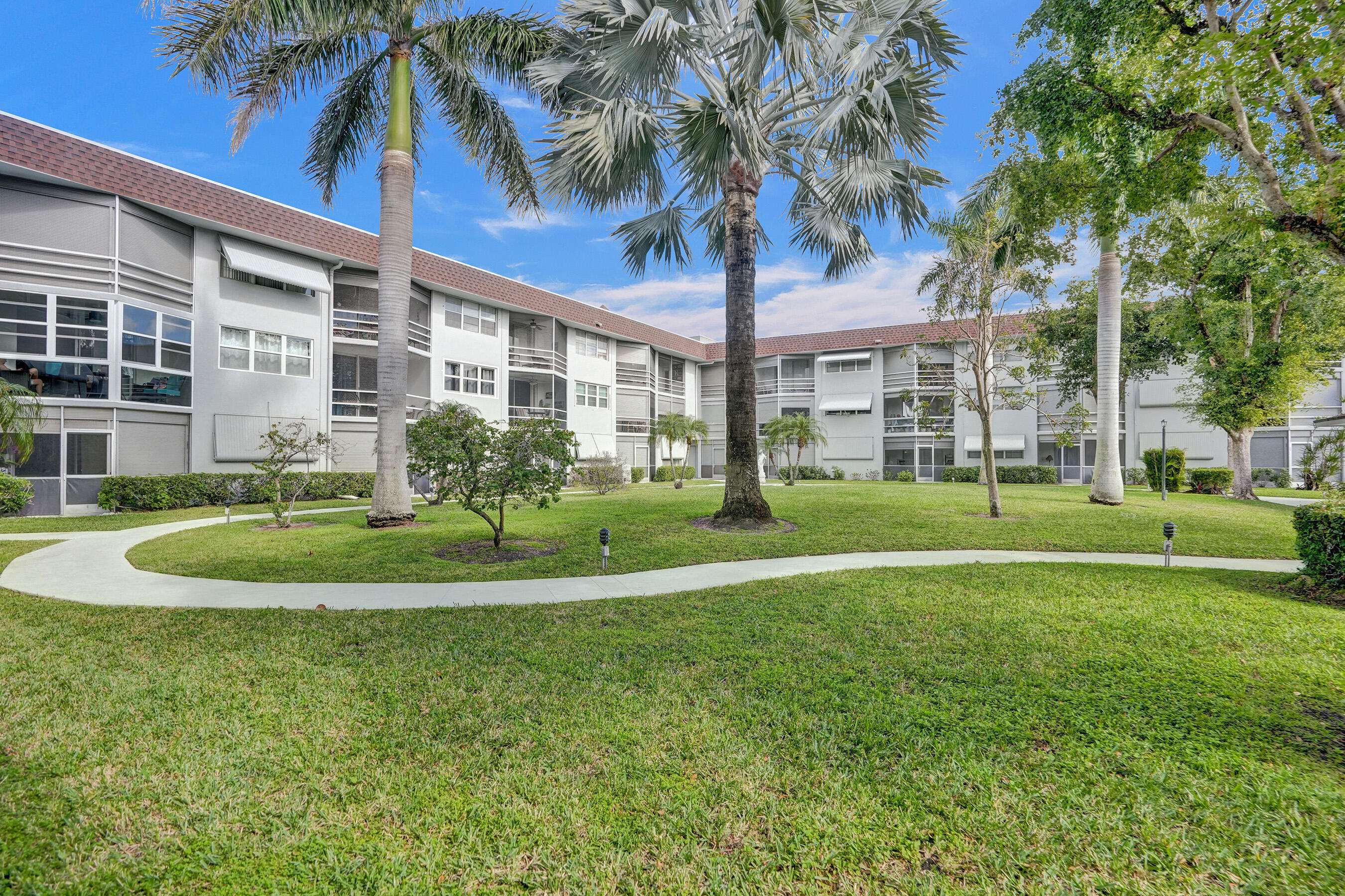1040 SE 4th AVE 120, Deerfield Beach, FL 33441