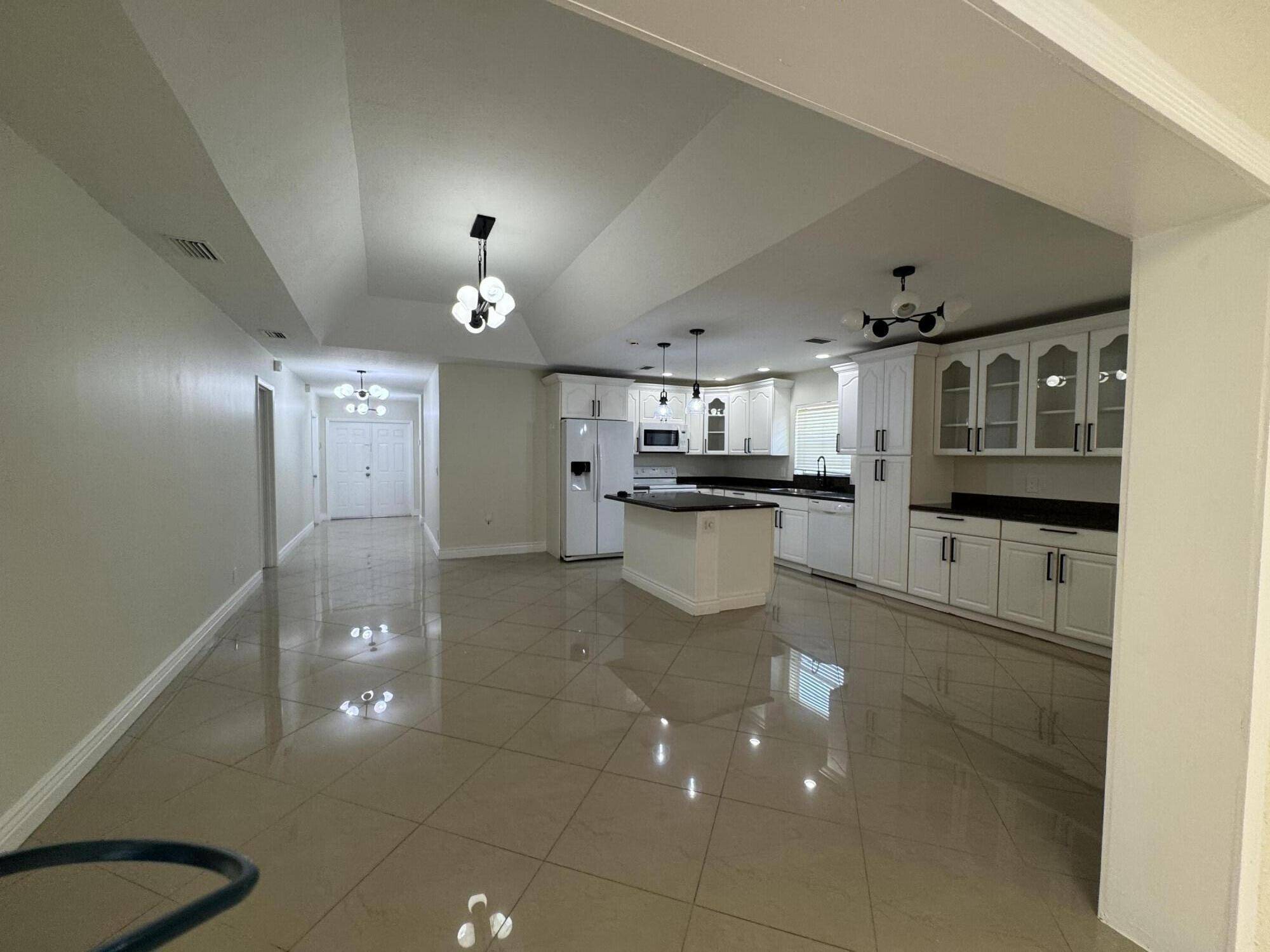 Boca Raton, FL 33433,20844 Concord Green DR