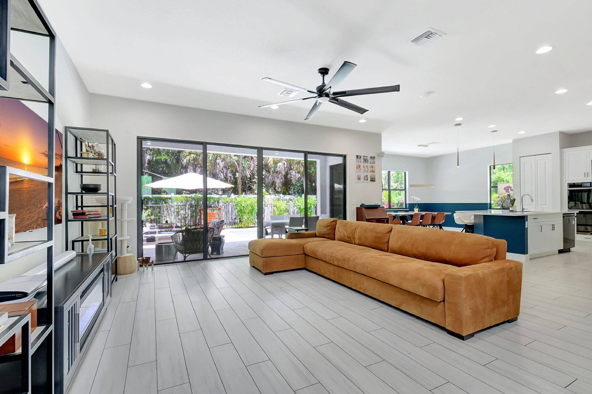 Lake Worth, FL 33463,7180 Villamar WAY