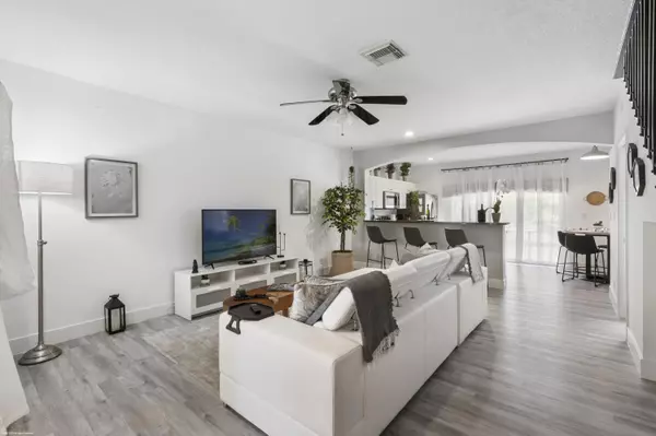 1543 Westchester AVE, Wellington, FL 33414