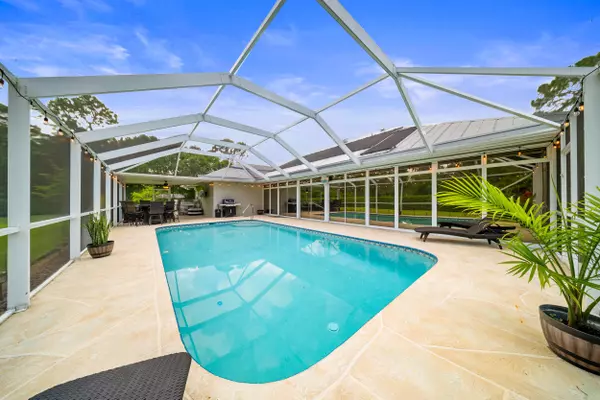 7903 NW Plantation Lakes DR, Port Saint Lucie, FL 34986
