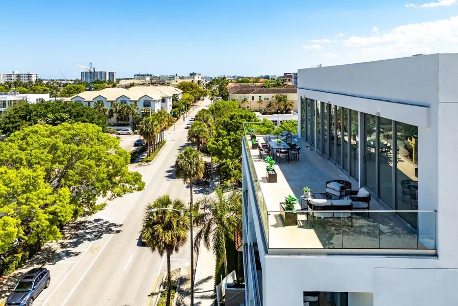 246 NE 6th AVE Ph1, Delray Beach, FL 33483