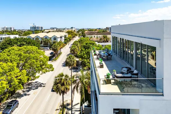 246 NE 6th AVE Ph1, Delray Beach, FL 33483