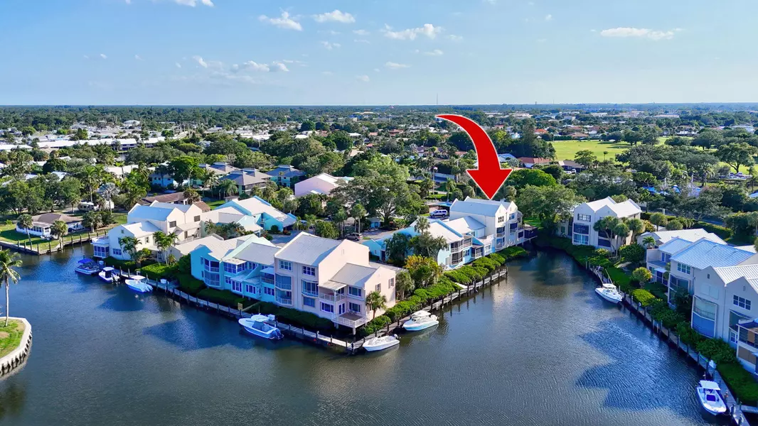 3901 SE Saint Lucie BLVD D-31, Stuart, FL 34997