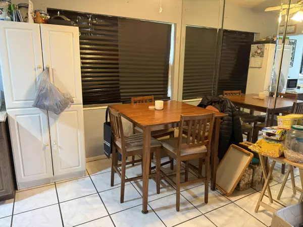 West Palm Beach, FL 33417,37 Waltham B