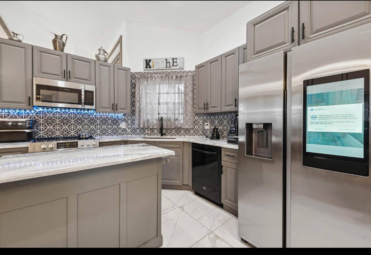 Coconut Creek, FL 33073,4355 NW 52nd ST