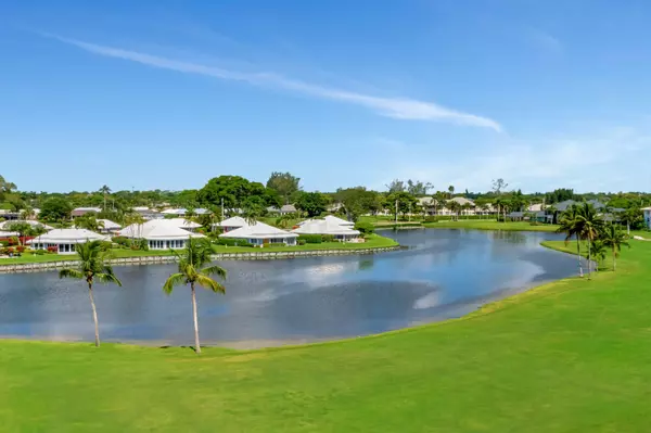 300 John F Kennedy DR Ph5, Atlantis, FL 33462