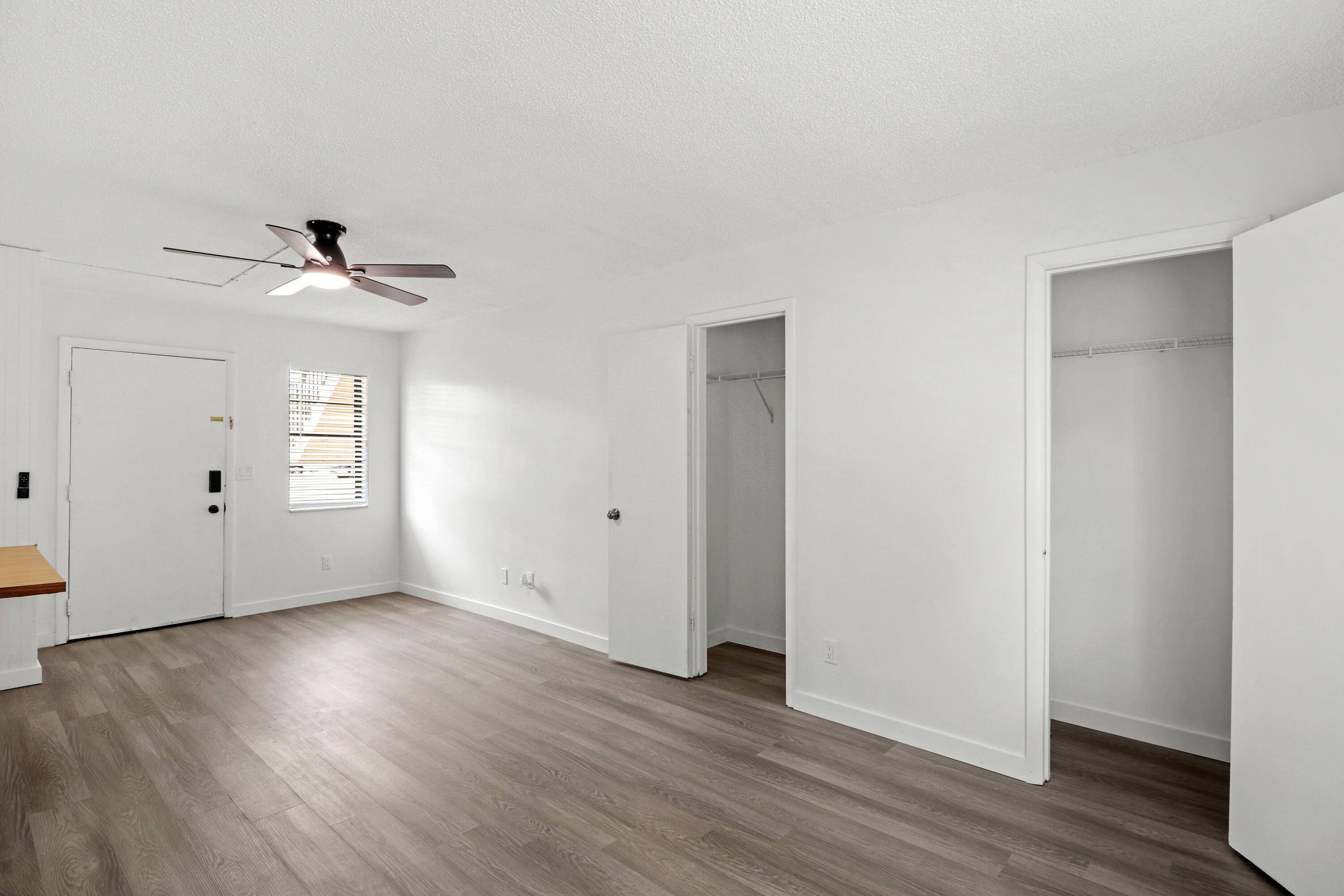 Stuart, FL 34994,1041 SE Monterey RD B4