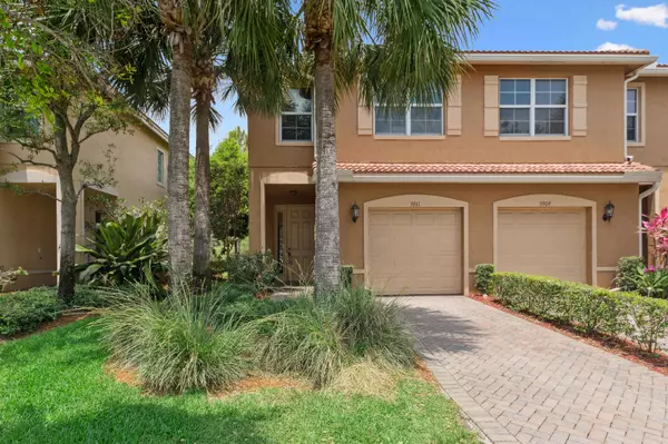 5911 Monterra Club DR, Lake Worth, FL 33463