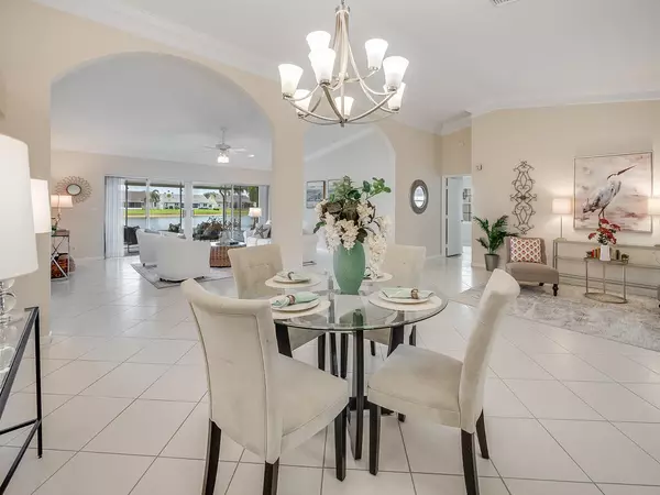 Lake Worth, FL 33467,8520 Lake Cypress RD