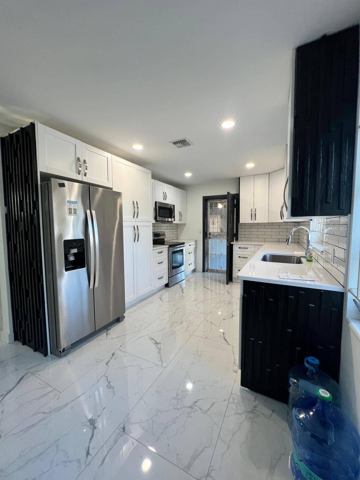 Ocala, FL 34471,1732 SW 6th ST