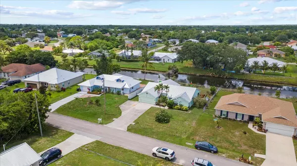 Port Saint Lucie, FL 34953,441 SW Cherry Hill RD