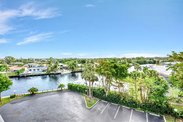 Boca Raton, FL 33432,21 Royal Palm WAY 504