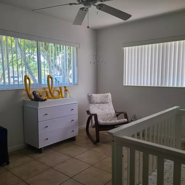 Boca Raton, FL 33432,170 NW 7th ST