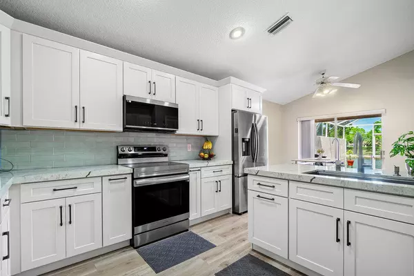 Boca Raton, FL 33498,10560 Plainview CIR