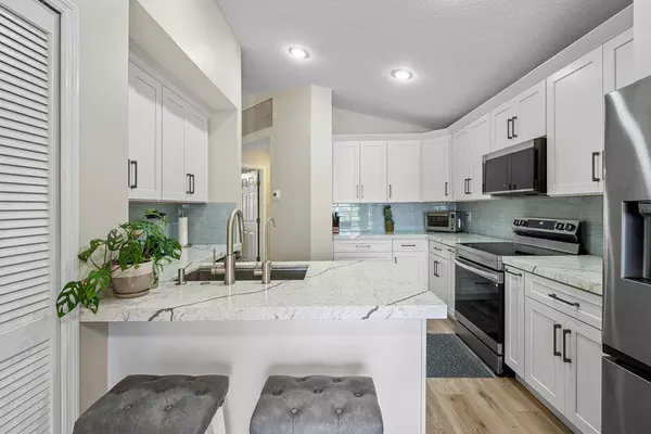 Boca Raton, FL 33498,10560 Plainview CIR