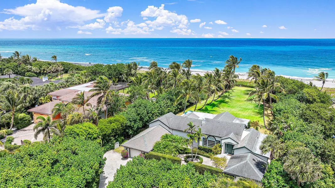 5 N Beach RD, Jupiter Island, FL 33455