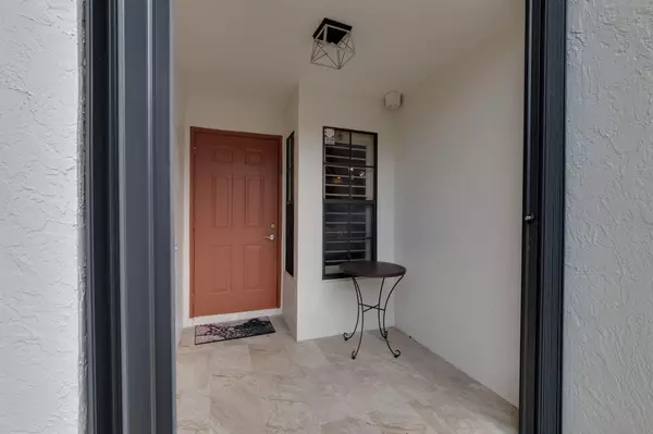 Boynton Beach, FL 33437,9628 Pavarotti TER 101