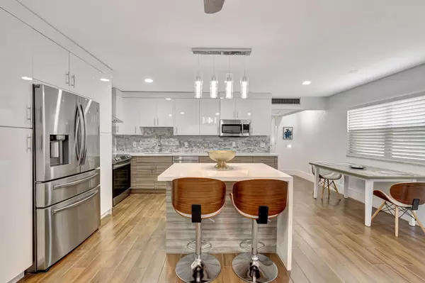187 Seville H, Delray Beach, FL 33446