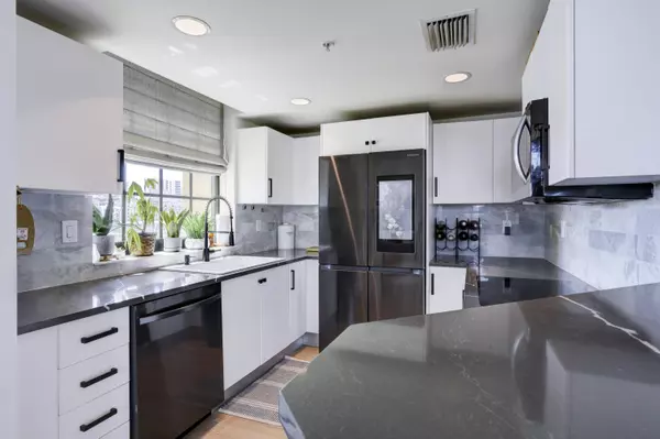 West Palm Beach, FL 33401,610 Clematis ST 514