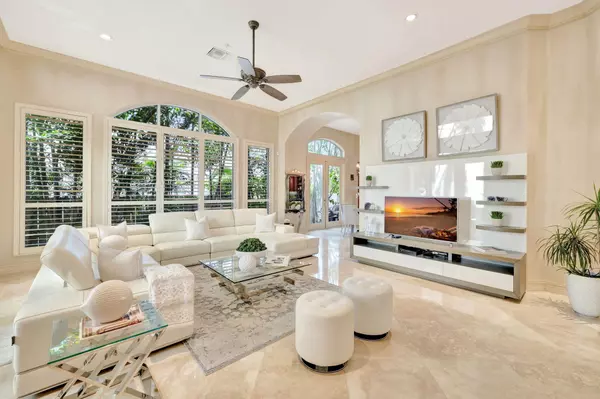3628 S Ocean BLVD, Highland Beach, FL 33487