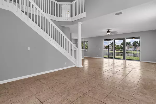 Royal Palm Beach, FL 33414,123 Canterbury PL
