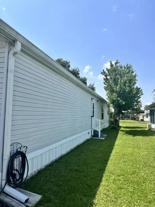 Fort Pierce, FL 34951,14119 Isla Flores AVE