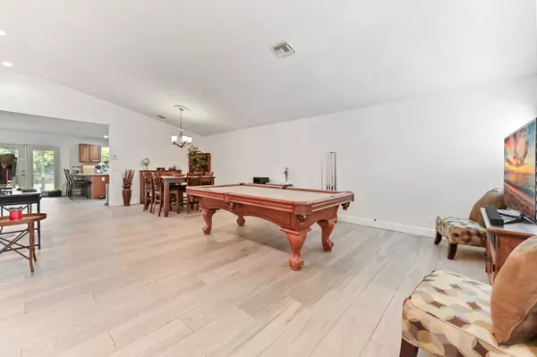 Greenacres, FL 33413,1184 Landings RUN