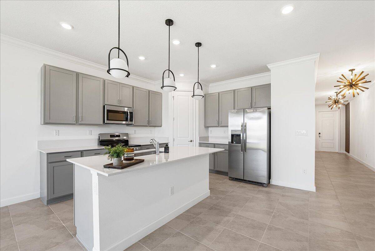 Fort Pierce, FL 34946,3527 Angler DR