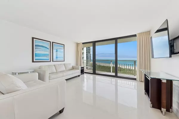 Singer Island, FL 33404,3000 N Ocean DR 8-F