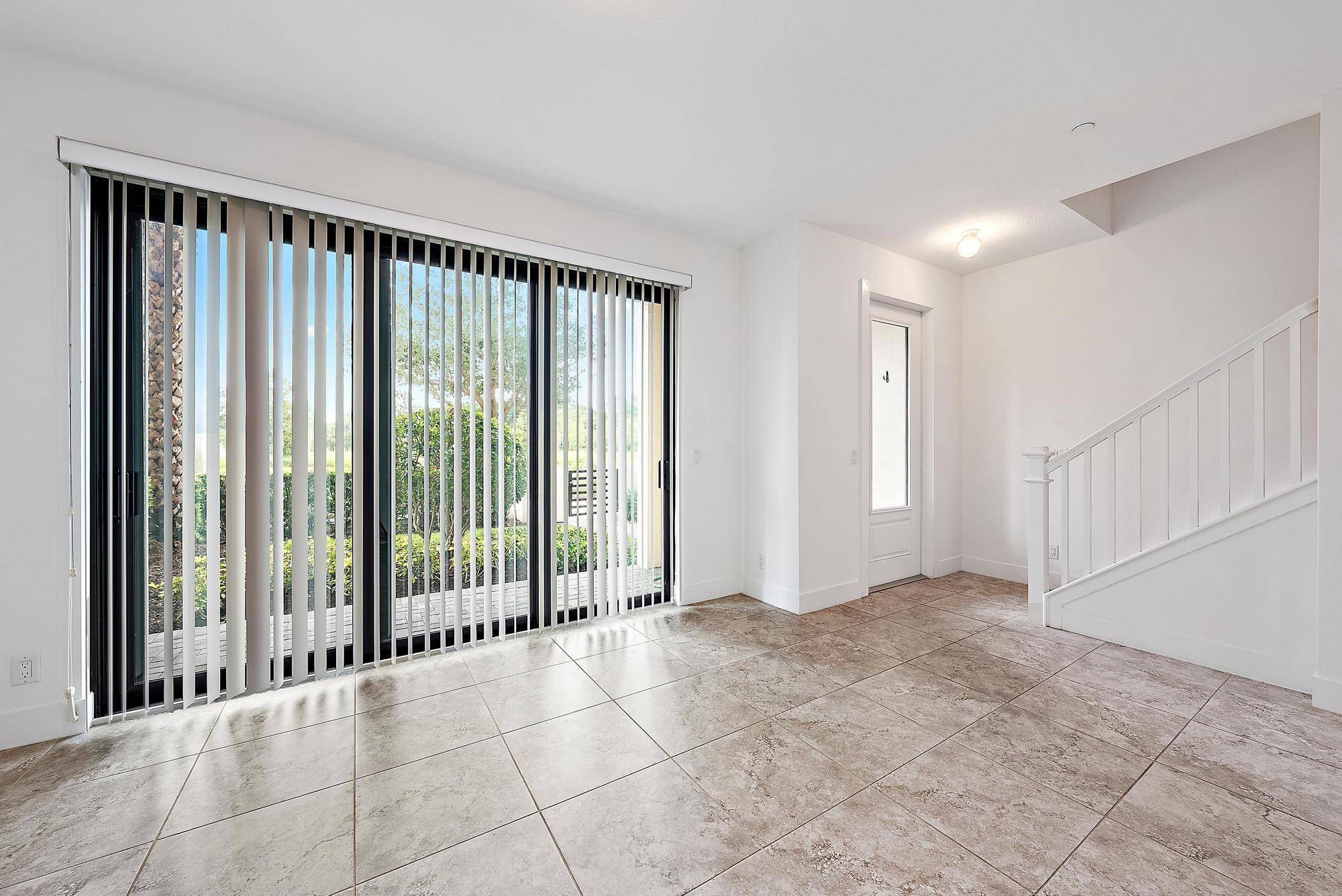 Palm Beach Gardens, FL 33418,12913 Alton RD
