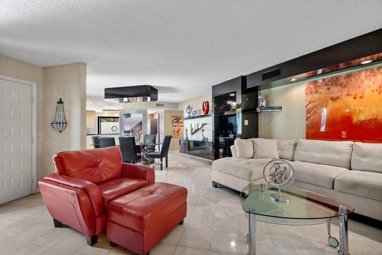 Delray Beach, FL 33446,15321 Strathearn DR 10902