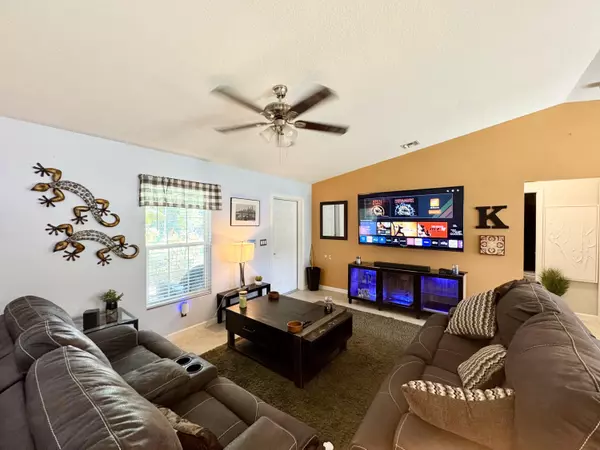 Port Saint Lucie, FL 34953,1526 SW Mercedes AVE