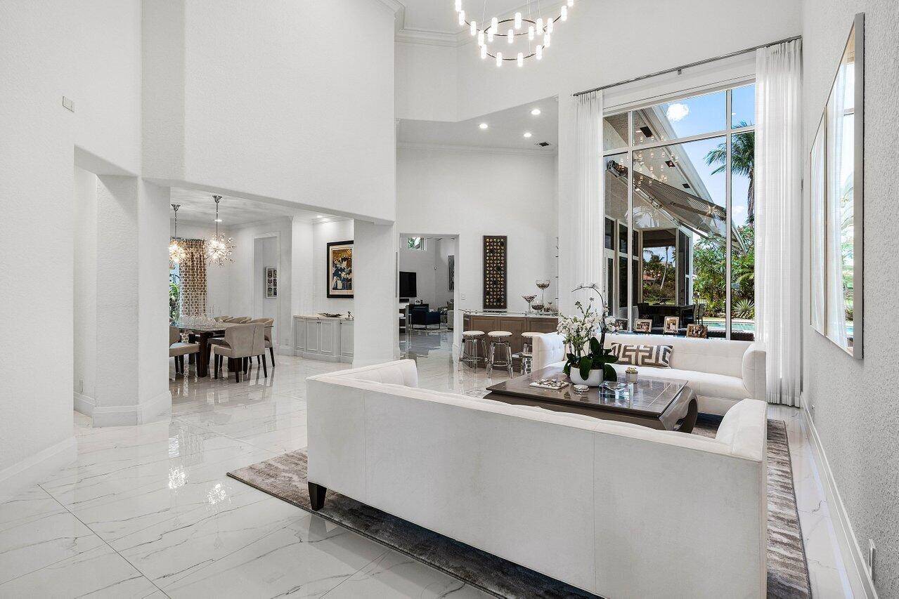 Boca Raton, FL 33496,3867 NW Landings DR