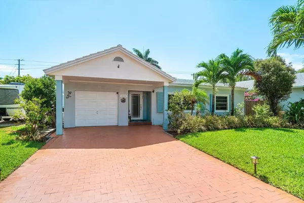 Lake Worth Beach, FL 33460,1222 N Palmway