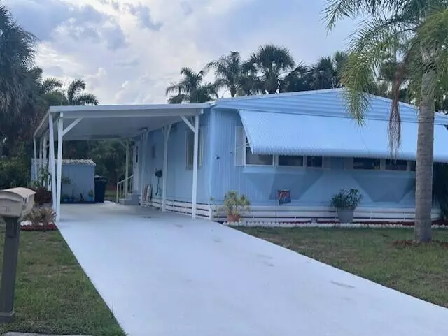 Port Saint Lucie, FL 34952,10 Arboles LN