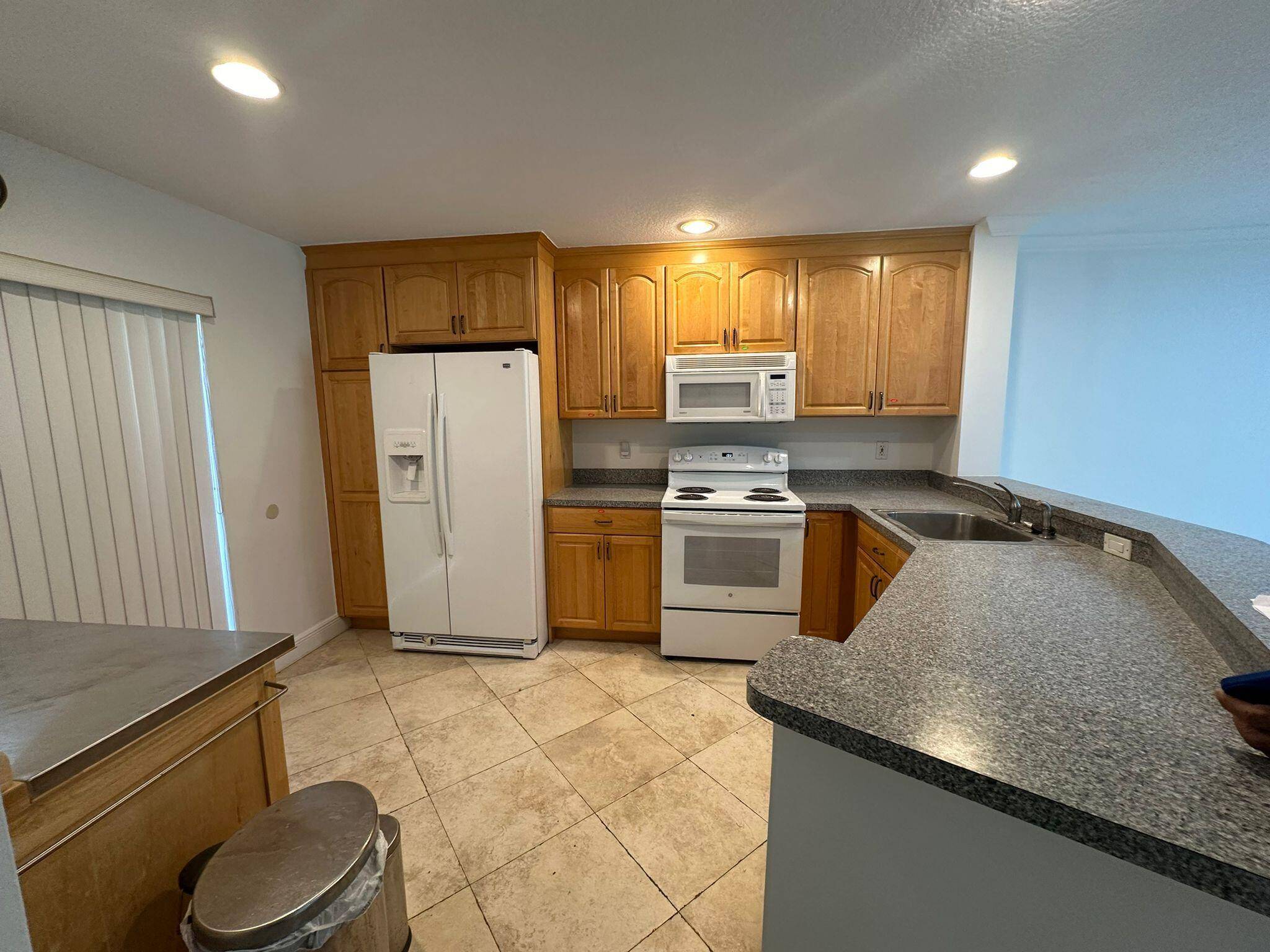 7630 Lago Del Mar DR 5, Boca Raton, FL 33433