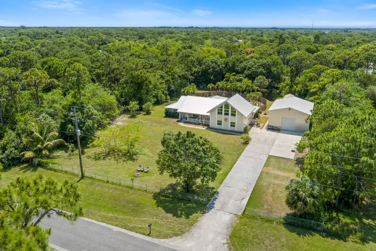 Fort Pierce, FL 34982,5001 Silver Oak DR