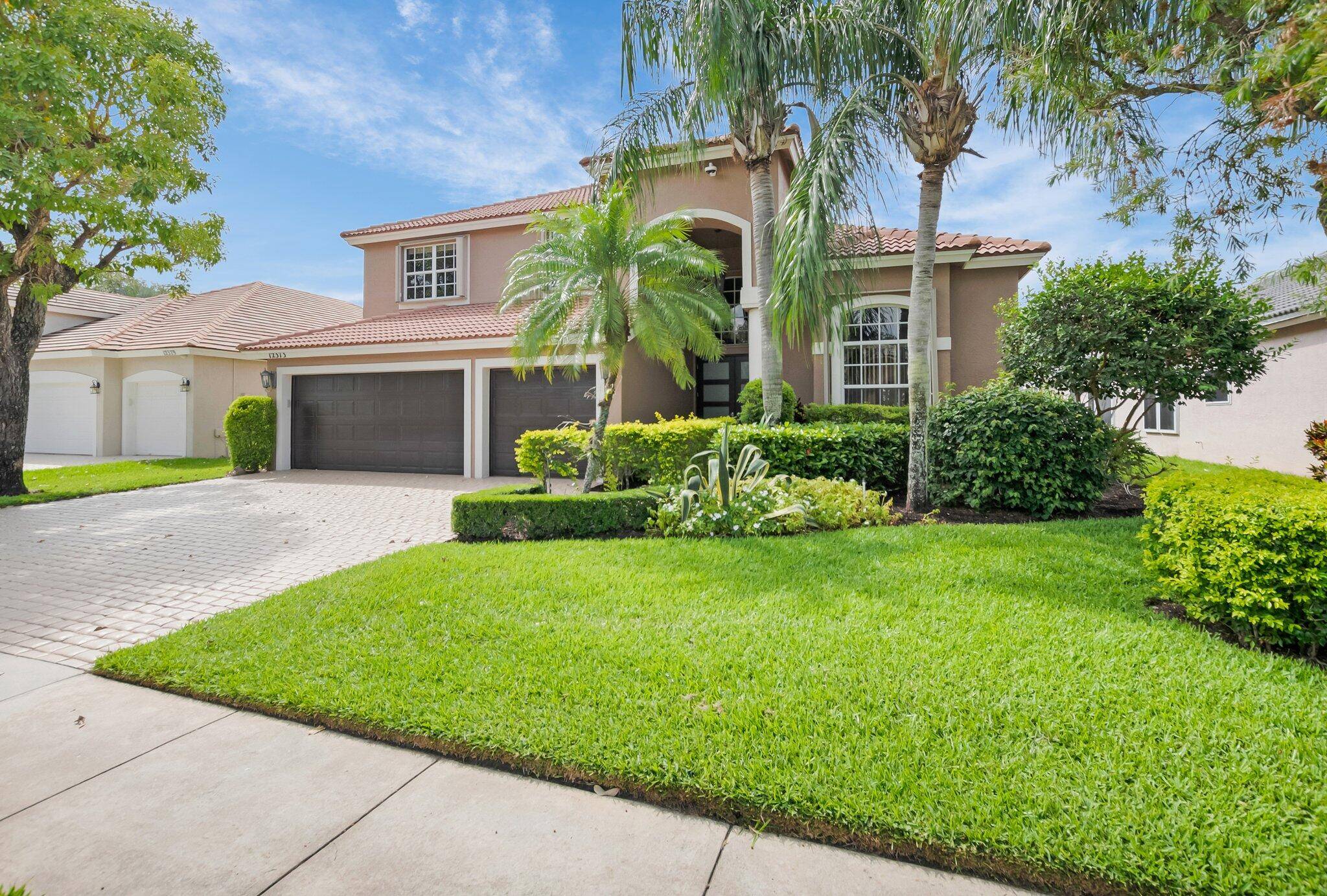 Boca Raton, FL 33428,12373 Cascades Pointe DR