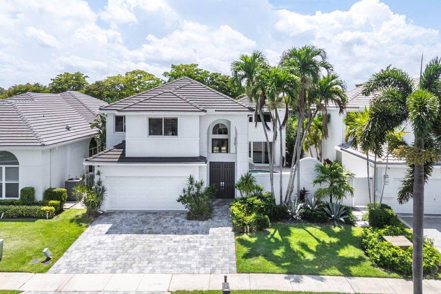 5779 W Regency CIR, Boca Raton, FL 33496