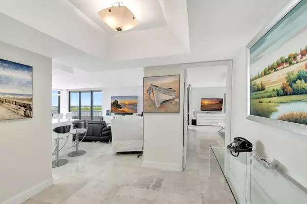 Singer Island, FL 33404,5550 N Ocean DR 10 - D