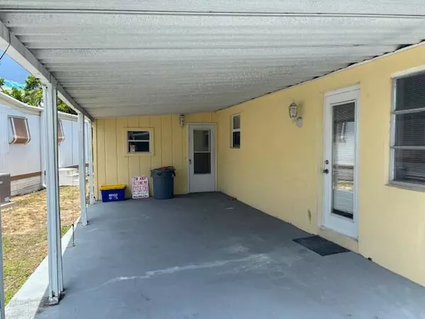 Juno Beach, FL 33408,14661 Us Highway 1 38