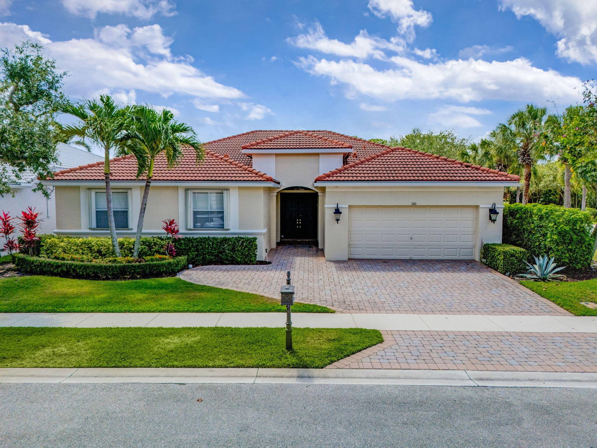101 Sedona WAY, Palm Beach Gardens, FL 33418