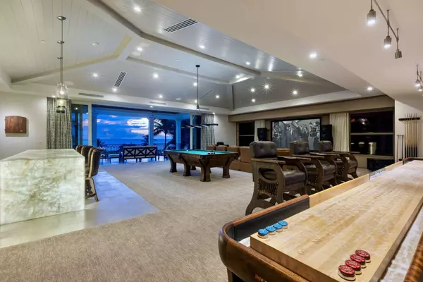 Delray Beach, FL 33483,526 N Ocean BLVD