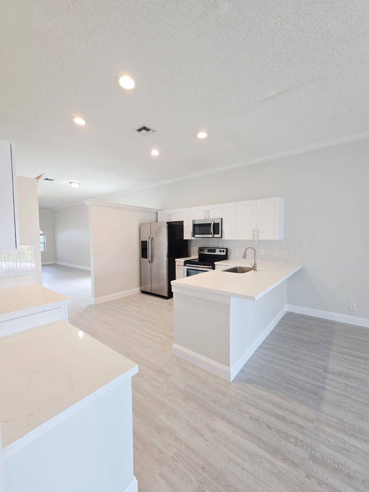 Wellington, FL 33414,2615 Country Golf DR