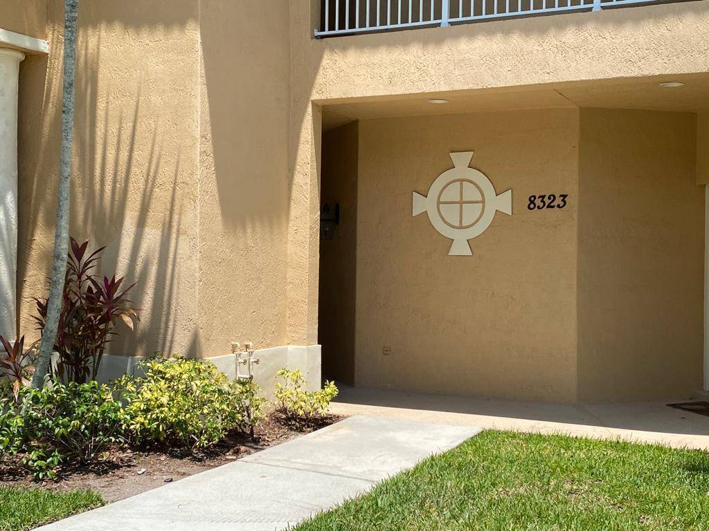 Port Saint Lucie, FL 34986,8323 Mulligan CIR A