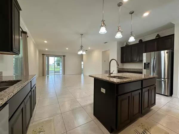 Port Saint Lucie, FL 34983,1517 SW Bayshore BLVD