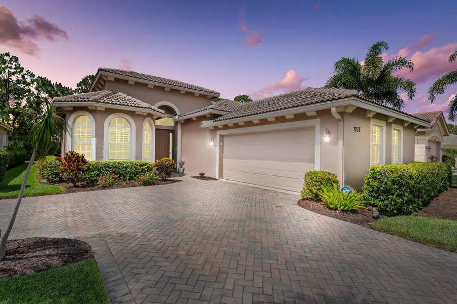 7233 Maidstone DR, Port Saint Lucie, FL 34986