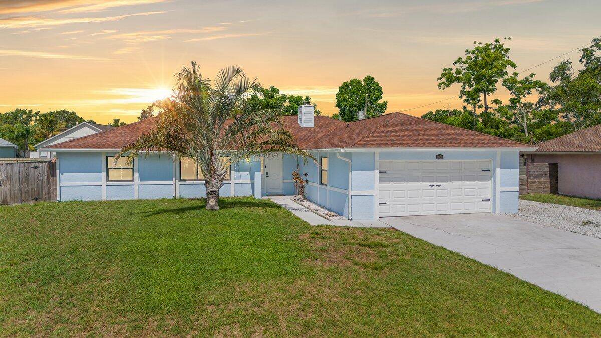 2350 NE Fallon BLVD, Palm Bay, FL 32907